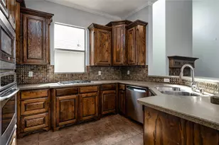 7613 Chief Spotted Tail Dr, McKinney, TX 75070 - Photo 11