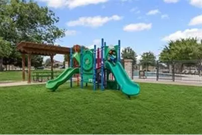 1004 Longhorn Drive, Aubrey, TX 76227 - Photo 37