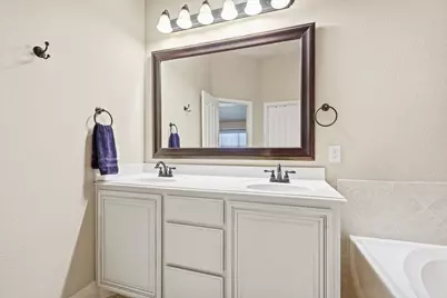 1004 Longhorn Drive, Aubrey, TX 76227 - Photo 19