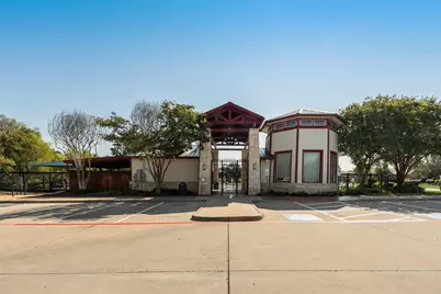 1004 Longhorn Drive, Aubrey, TX 76227 - Photo 35