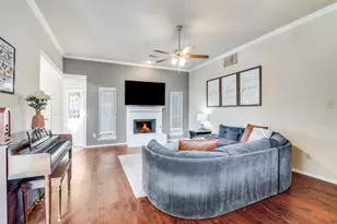 4201 Crystal Ln, Garland, TX 75043 - Photo 9