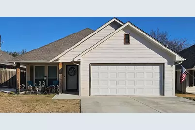 208 Lovers Path Drive, Springtown, TX 76082 - Photo 5