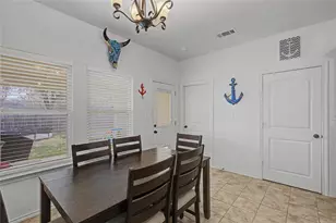 208 Lovers Path Dr, Springtown, TX 76082 - Photo 13