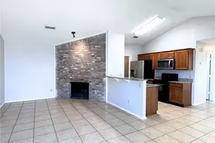 6720 Crestmont Ct, Fort Worth, TX 76133 - Photo 9