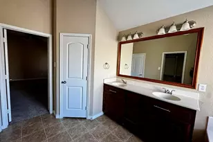 268 Spring Hollow Dr, Saginaw, TX 76131 - Photo 13