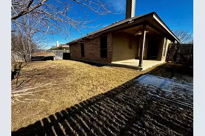 268 Spring Hollow Drive, Saginaw, TX 76131 - Photo 25