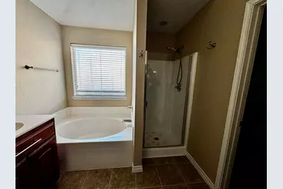 268 Spring Hollow Drive, Saginaw, TX 76131 - Photo 15