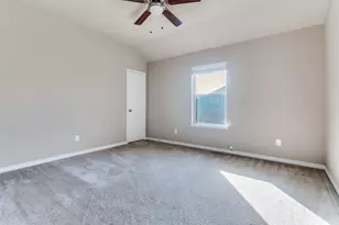 8052 Vista Hill Ln, Dallas, TX 75249 - Photo 23