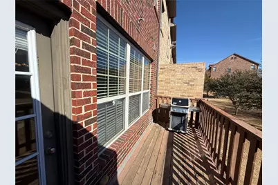 7818 Liverpool Lane, Irving, TX 75063 - Photo 19
