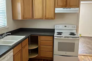 109 Laird Ln, Athens, TX 75751 - Photo 3