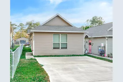 9992 Calendar Street, Willis, TX 77318 - Photo 1