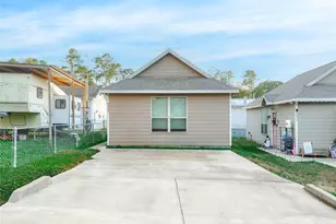 9992 Calendar St, Willis, TX 77318 - Photo 23