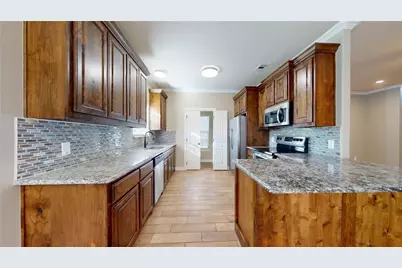 929 S Montgomery Street, Sherman, TX 75090 - Photo 3