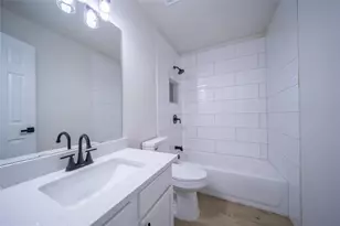 152 Rolling Hills Pl, Lancaster, TX 75146 - Photo 17