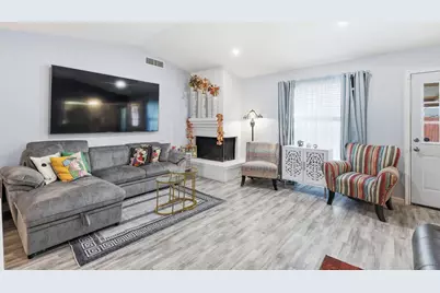 2828 Elk Grove Road, Carrollton, TX 75007 - Photo 9