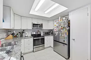 2828 Elk Grove Rd, Carrollton, TX 75007 - Photo 19