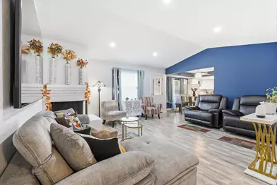 2828 Elk Grove Road, Carrollton, TX 75007 - Photo 5