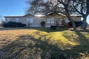 128 Rock Salt Dr, Springtown, TX 76082 - Photo 1