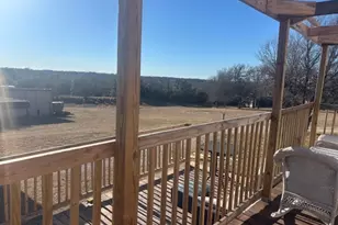 128 Rock Salt Dr, Springtown, TX 76082 - Photo 3