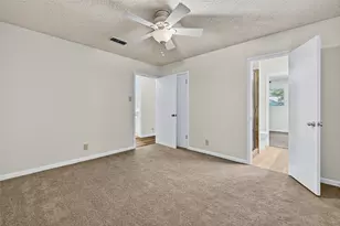 225 W Texas St, Sherman, TX 75092 - Photo 13