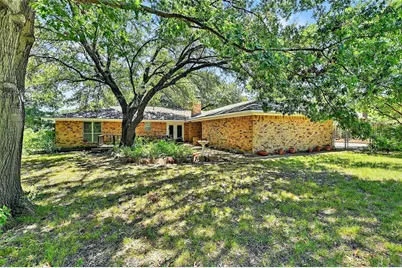 225 W Texas Street, Sherman, TX 75092 - Photo 17