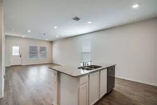 319 Vitex Dr, Royse City, TX 75189 - Photo 9