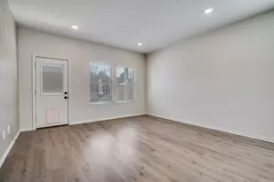 319 Vitex Dr, Royse City, TX 75189 - Photo 13