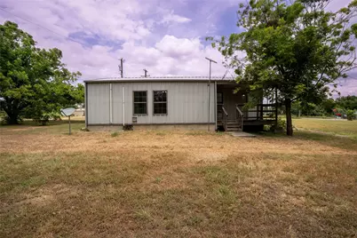 909 Fox Lane, Azle, TX 76020 - Photo 13