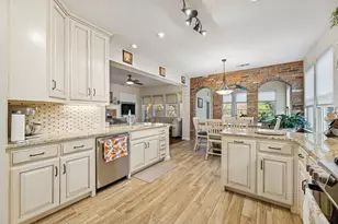 1924 Victoria Cir, McKinney, TX 75072 - Photo 9