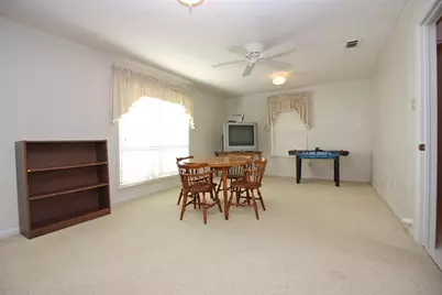 400 S Fordyce Street, Blooming Grove, TX 76626 - Photo 9