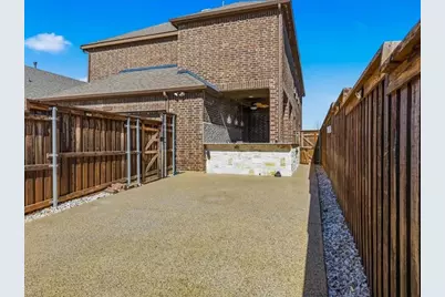 2356 Pyrite Drive, Little Elm, TX 76227 - Photo 5