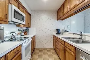 2949 Allister St, Dallas, TX 75229 - Photo 3