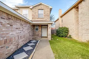 1717 Willow Way, Bedford, TX 76022 - Photo 3