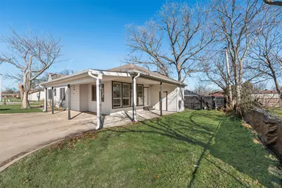 928 W Willow Street, Sanger, TX 76266 - Photo 19