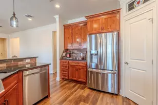 355 Cavitt Ct, Robinson, TX 76706 - Photo 9