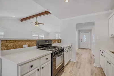 11719 Coral Hills Drive, Dallas, TX 75229 - Photo 13