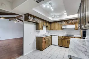 4101 Greenway Dr, Garland, TX 75041 - Photo 9