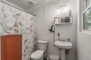 1941 Michael Ct, Azle, TX 76020 - Photo 7