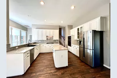 615 Fallbrook Drive, Flower Mound, TX 75028 - Photo 11