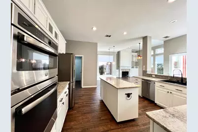 615 Fallbrook Drive, Flower Mound, TX 75028 - Photo 13