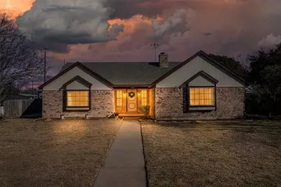 2358 Mockingbird Drive, Grapevine, TX 76051 - Photo 1