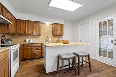 2358 Mockingbird Drive, Grapevine, TX 76051 - Photo 17