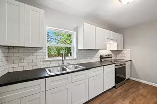 2837 Avenue A, Fort Worth, TX 76105 - Photo 3