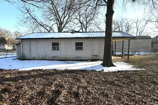 212 College St, Roxton, TX 75477 - Photo 23