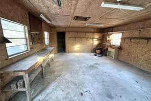 212 College St, Roxton, TX 75477 - Photo 25