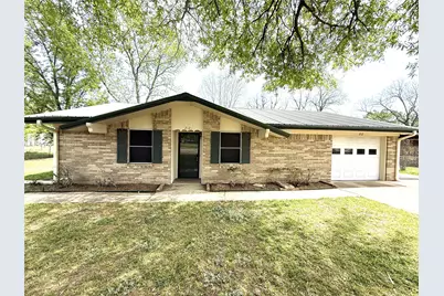 212 College Street, Roxton, TX 75477 - Photo 1