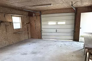 212 College St, Roxton, TX 75477 - Photo 29