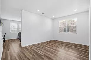 1620 Berry Rdg Trl, Aubrey, TX 76227 - Photo 9