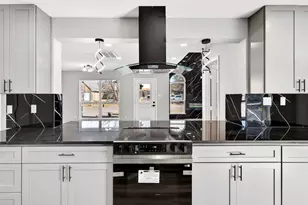 6106 Maple Leaf Dr, Arlington, TX 76017 - Photo 17