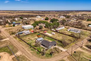 279 Norm St, China Spring, TX 76633 - Photo 25